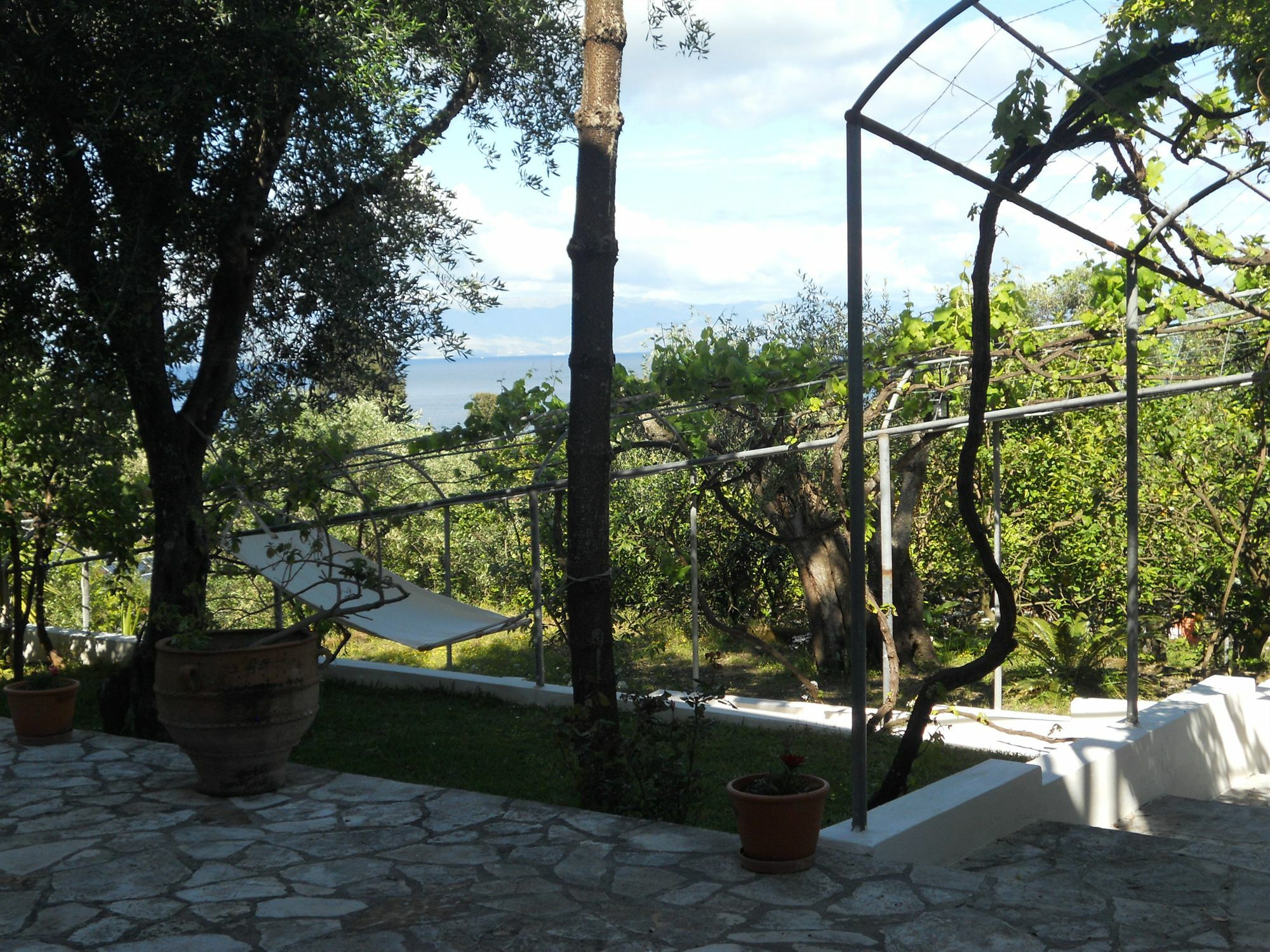 Gina Apartment Benitses (Corfu)